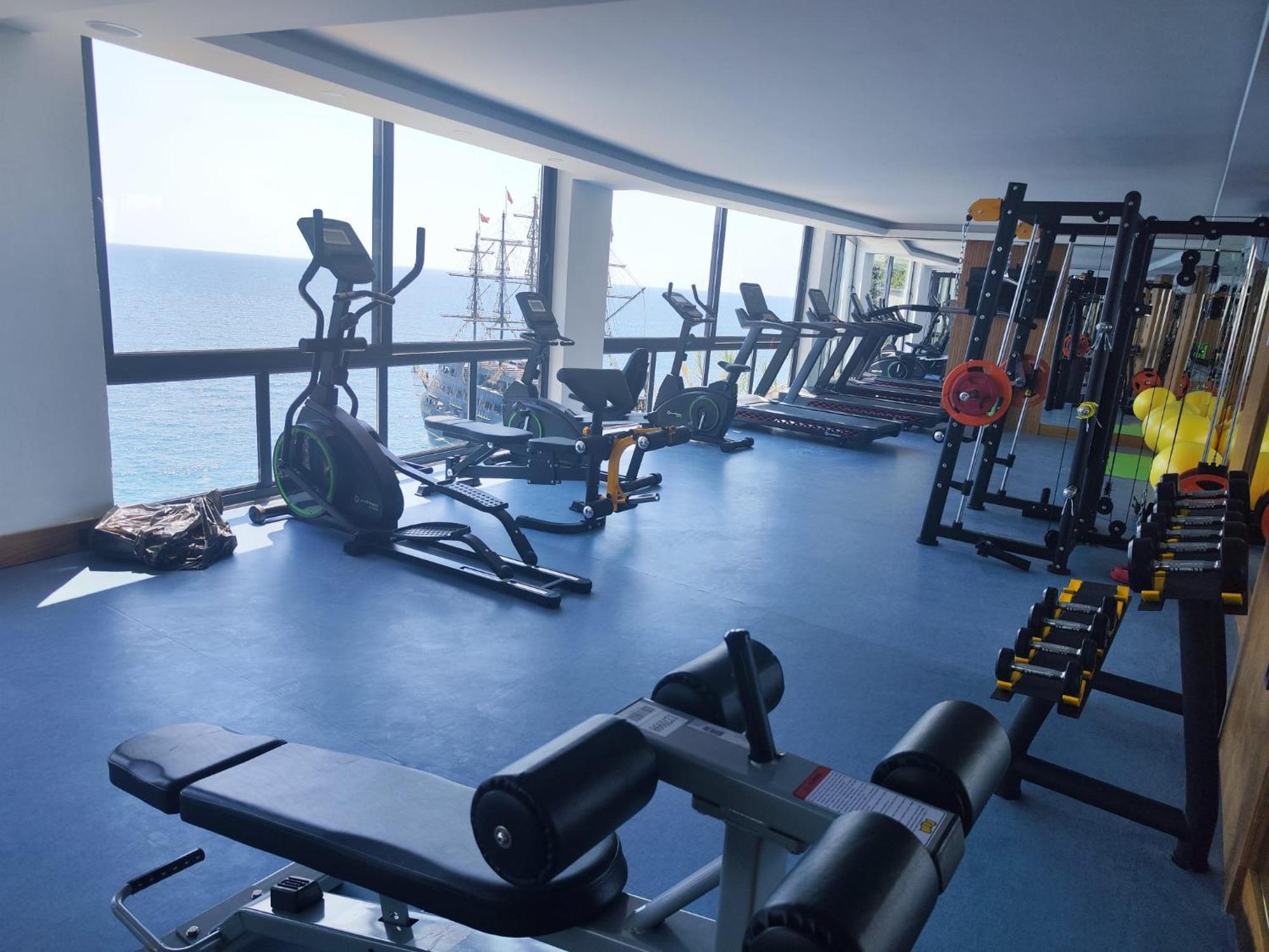 Ada Port Hotel Adults Only 阿拉尼亚 外观 照片