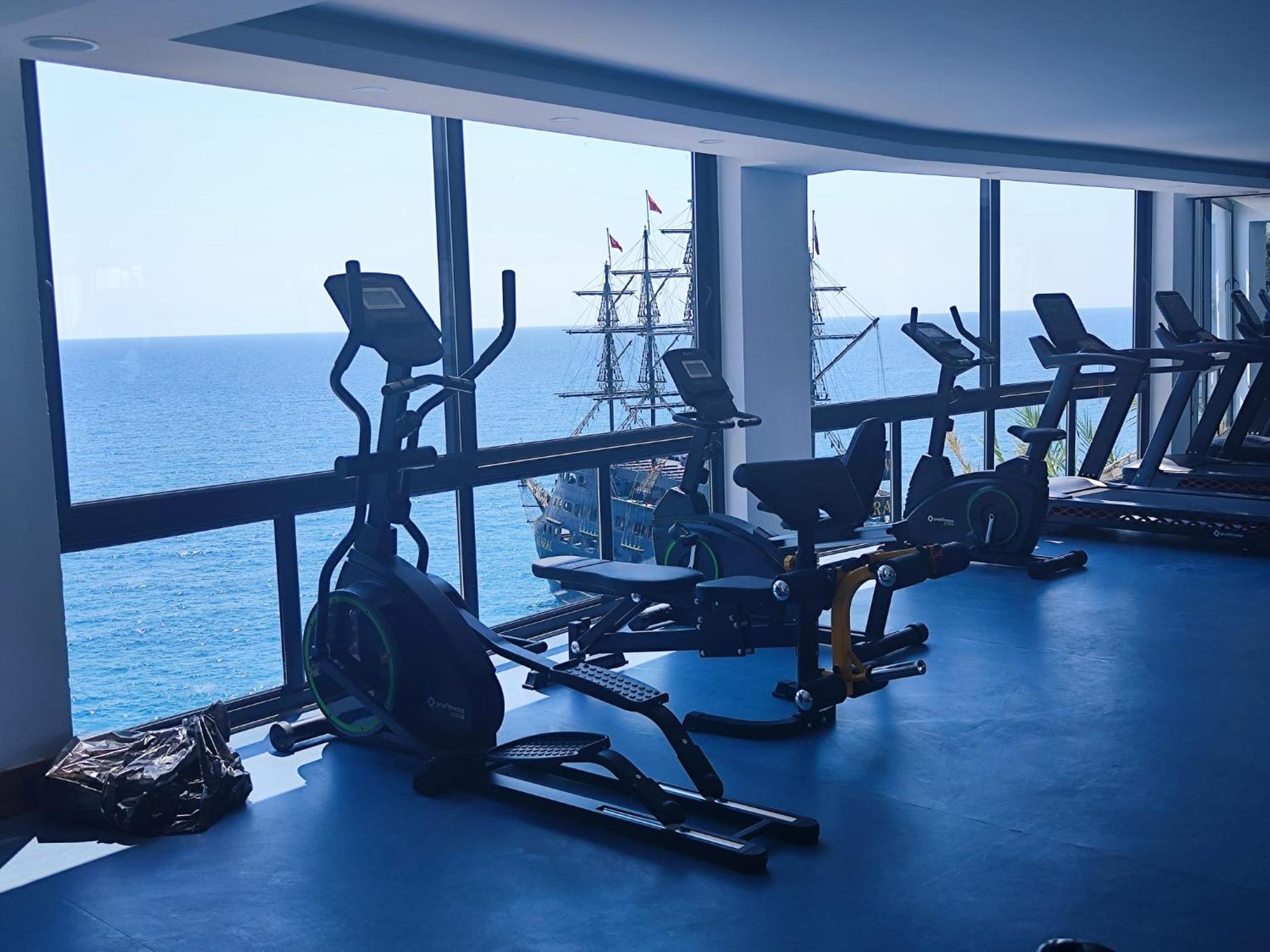 Ada Port Hotel Adults Only 阿拉尼亚 外观 照片